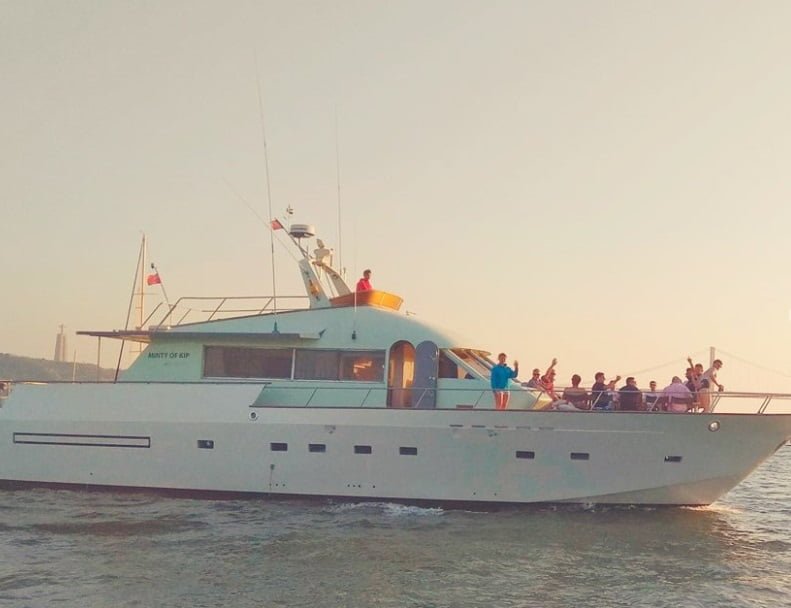 best yacht experience lisbon